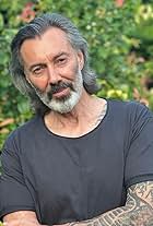 Хакан Карахан